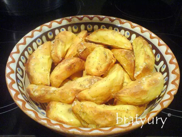картофель ломтиками печёный на решётке в духовке