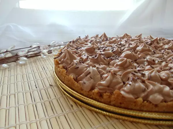 пирог с вишнёвым желе под сливочно шоколадным облаком без выпечки