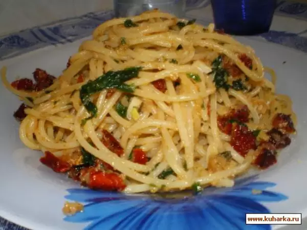 спагетти с сушенными помидорами spaghetti ai pomodori secchi