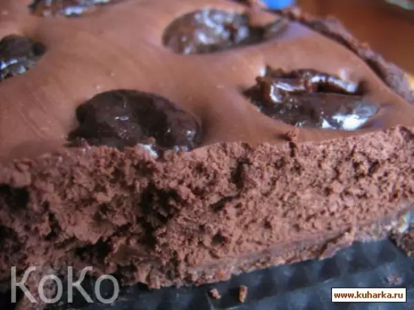 бархатный шоколадный тарт с черносливом